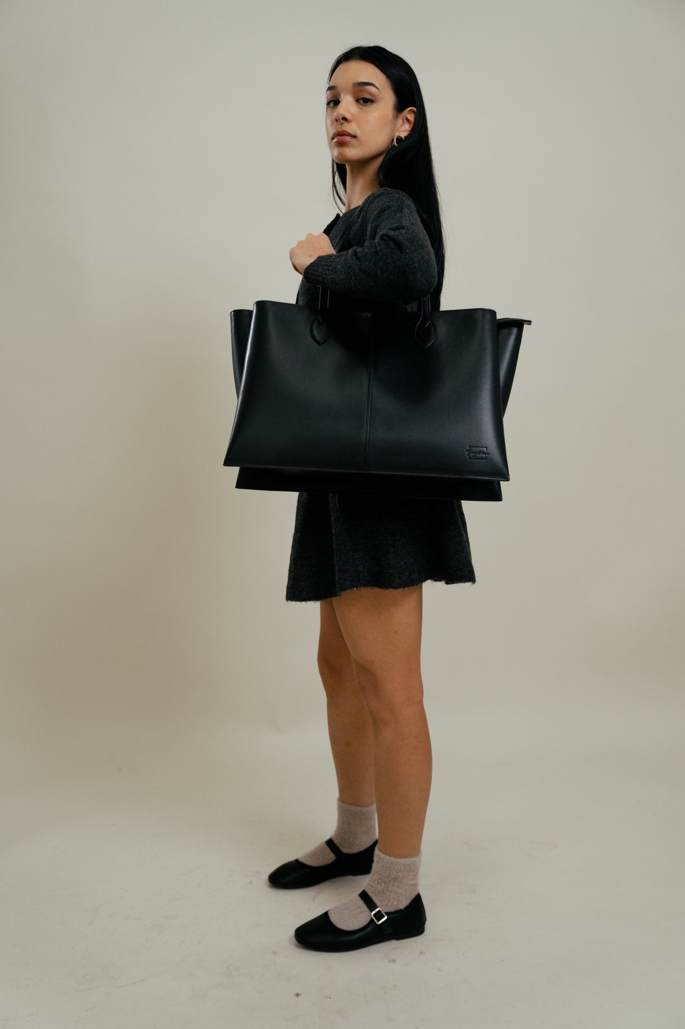 Aida Shoulder Tote (Vegan) - Seyclair