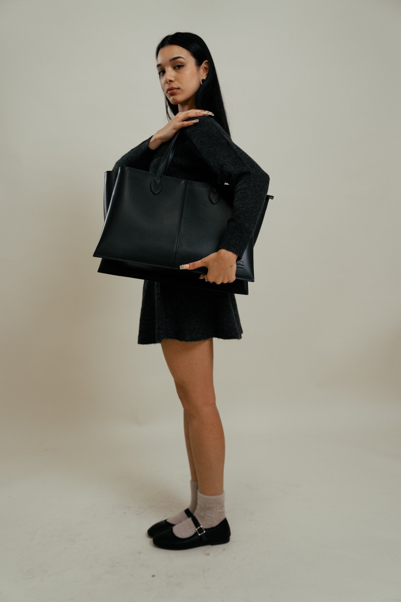 Aida Shoulder Tote (Vegan) - Seyclair