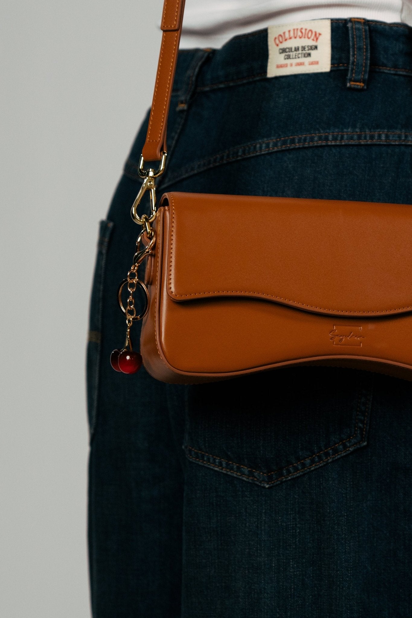 Chiara Day - to - Night Bag in Brown - Seyclair