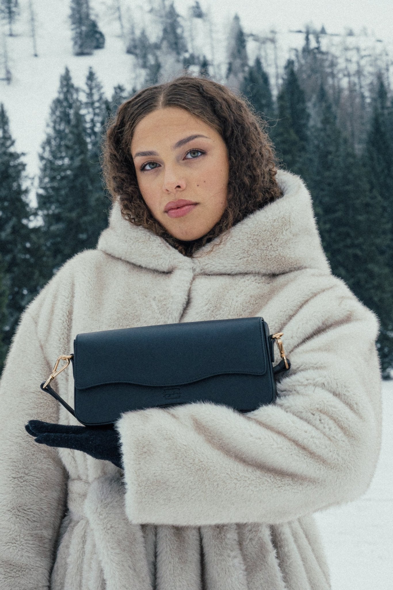 Chiara Day - to - Night Bag - Seyclair