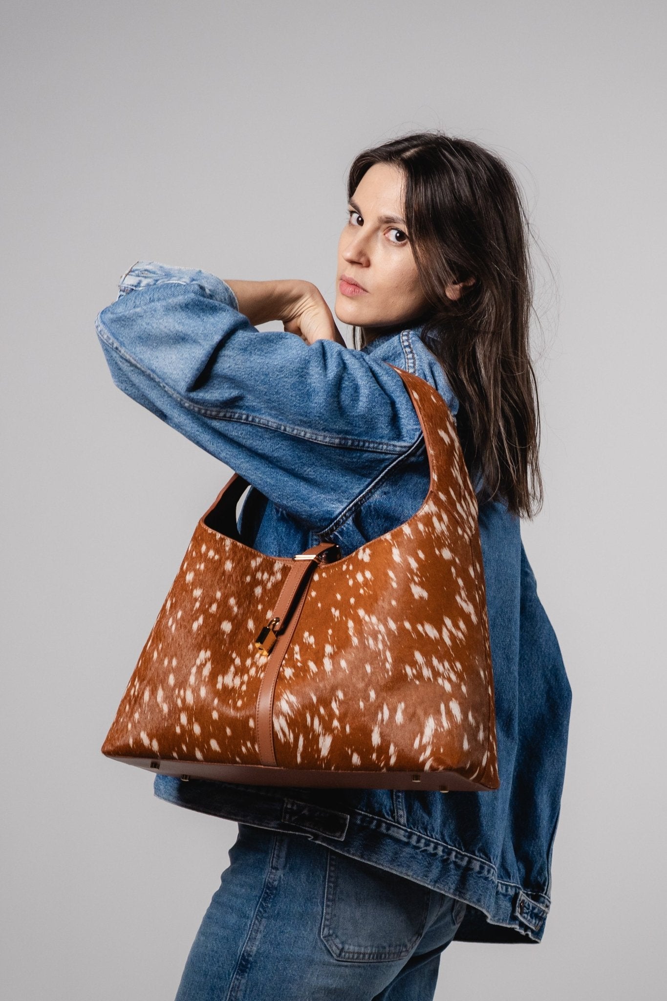 Limited Edition: Natasha Shoulder Tote Bag in Deer (Pre - order) - Seyclair