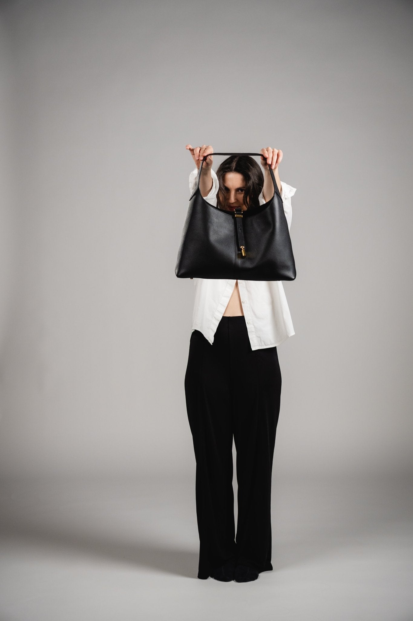 Natasha Shoulder Tote Bag in Black (Pre - order) - Seyclair